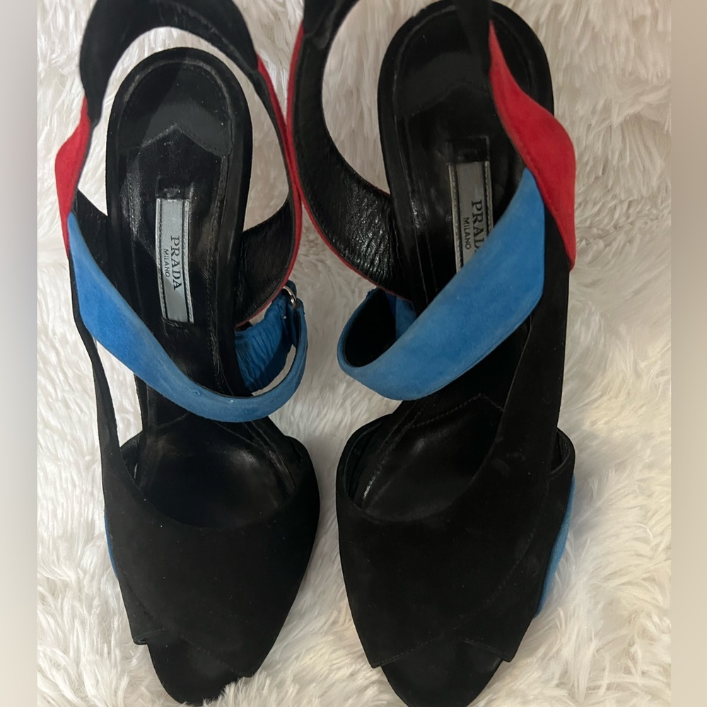 Prada 2014 Runway Heels Suede Nero and Marea Colorway